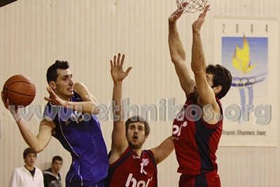 Φάση από τον αγώνα με τον Πρωτέα Βούλας