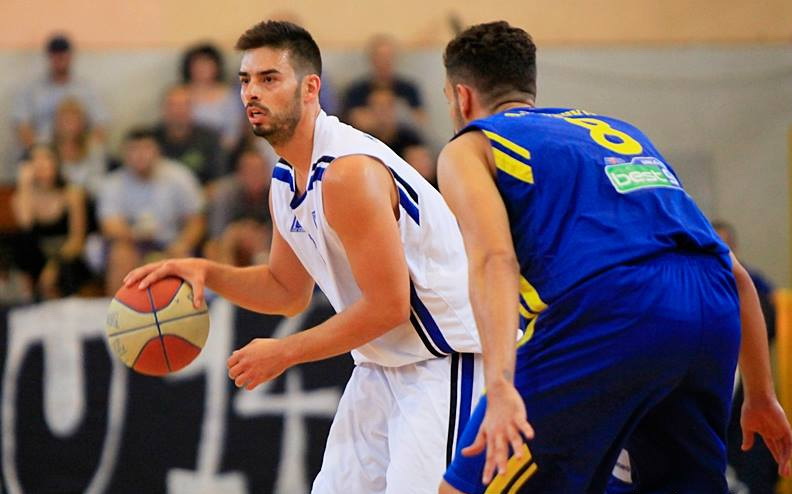 Φάση από τον αγώνα με το Ψυχικό