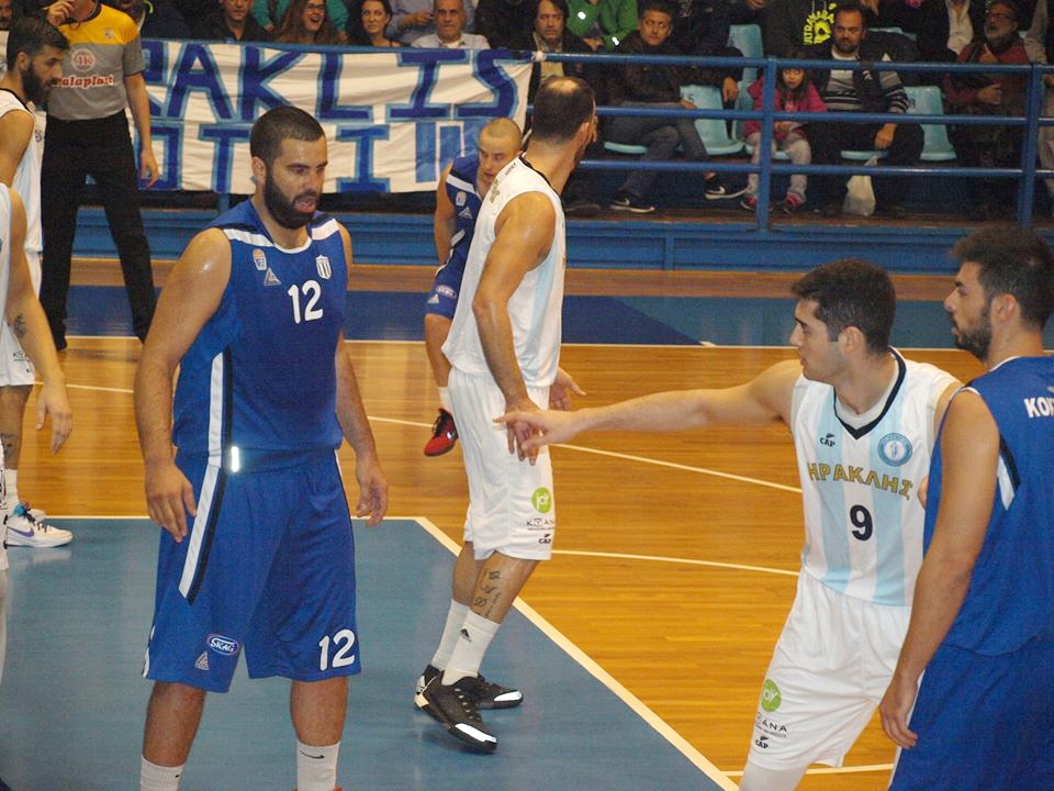 Φάση από τον αγώνα με τον Ηρακλή