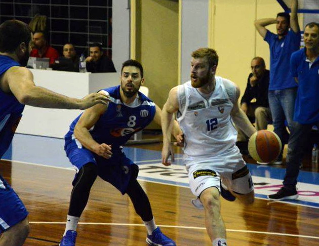 Φάση από τον αγώνα με τον Αρκαδικό
